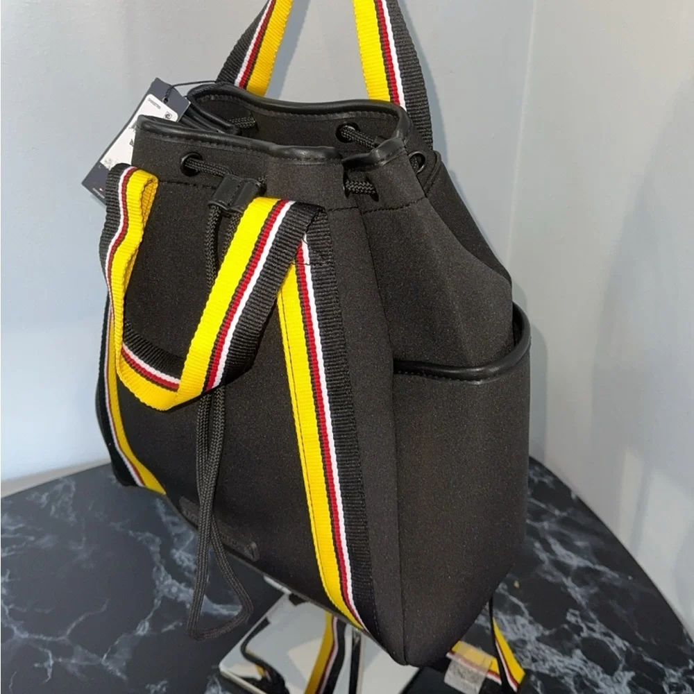 Tommy Hilfiger Drawstring Backpack Black Yellow Multicolored Strap AUTHENTIC NEW